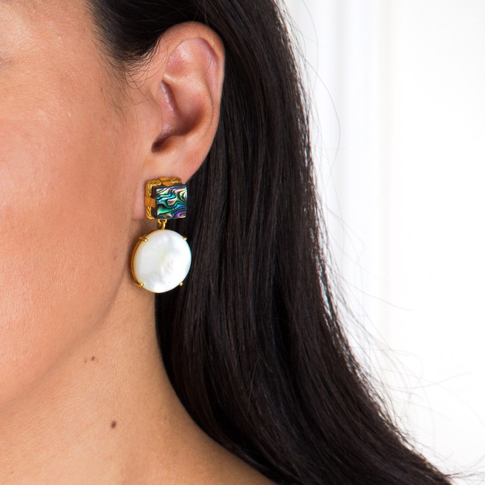 THE SIENNA (Labradorite/Pearl) Earrings Jimena Alejandra 